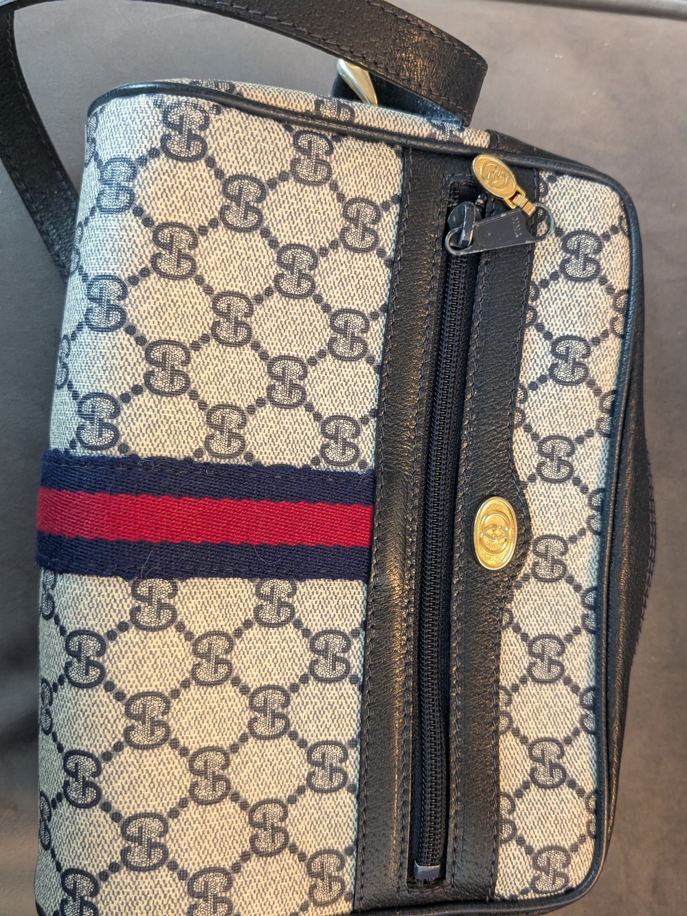GUCCI Old Gucci Sherry Line Shoulder Bag GG - Picture 10 of 10